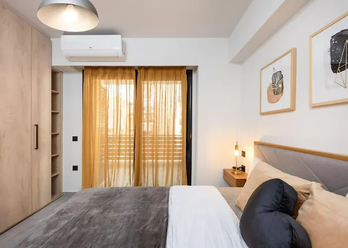Athena Luxury Duplex-2Br 2Baths At The Foot Of The Acroplis And Parking Available